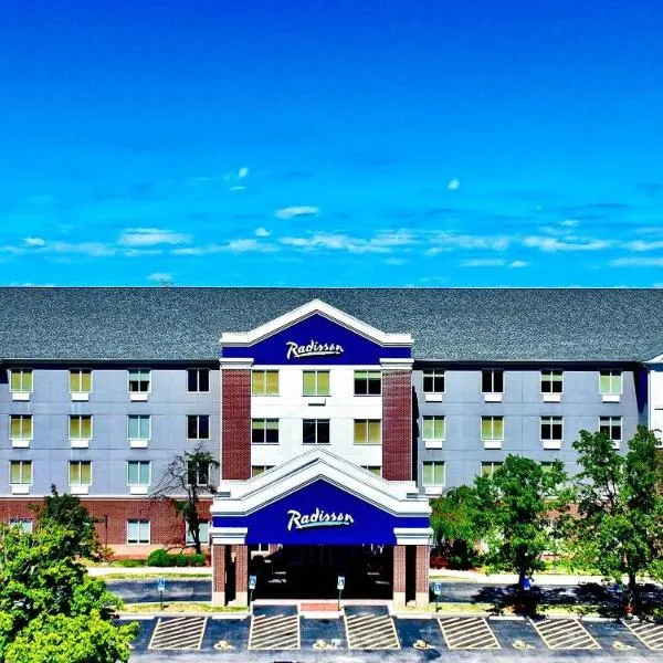 Radisson Hotel Fairview Heights - St Louis，位于费尔维尤海茨的酒店