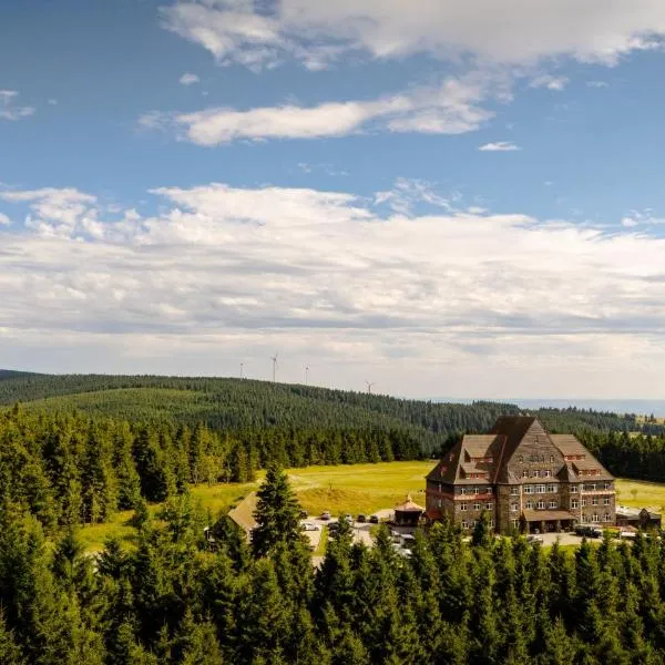 Naturhotel Sachsenbaude Oberwiesenthal - Indoor-Pool & Outdoor-Whirlpool，位于奥泊维森塔尔的酒店