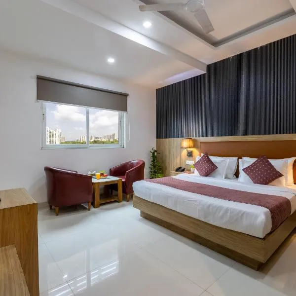 HOTEL CORPORATE SUITE Delhi AIRPORT WITH- FREE AIRPORT PICKUP，位于新德里的酒店
