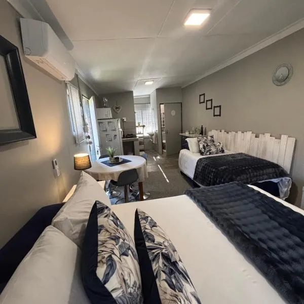 Stellies Accommodation - Room 1，位于基特曼斯胡普的酒店