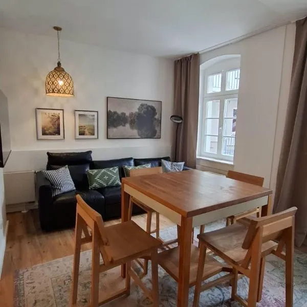 Das Haus zur Rothen Thür 2，位于阿恩施塔特的酒店