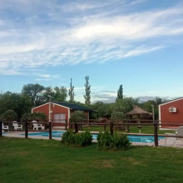 Cabañas Valle del Chutunzo，位于圣弗朗西斯科德尔蒙特蒙奥罗的酒店