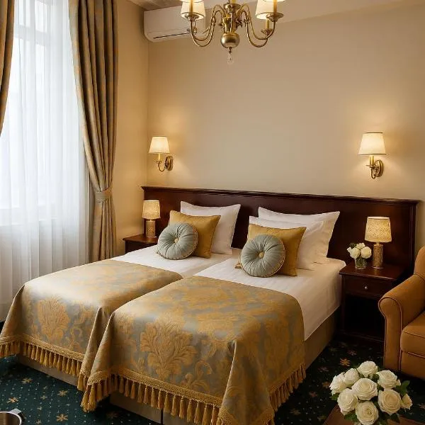 Parisel Palace Centrum Konferencyjno-Wypoczynkowe Klimki pod Łukowem，位于武库夫的酒店