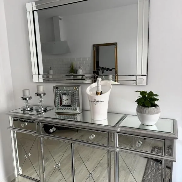 LUX Apartament，位于苏瓦乌基的酒店