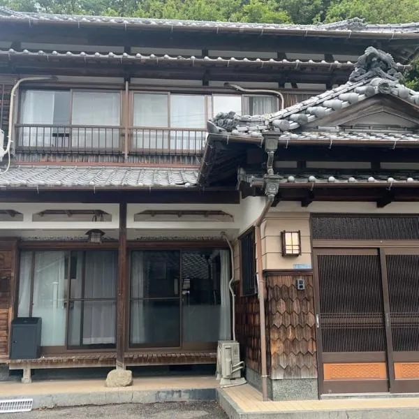 みなと館 華，位于Sukumo的酒店