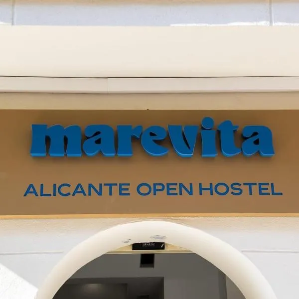Marevita Hostel，位于阿利坎特的酒店
