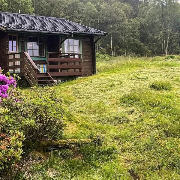 5 person holiday home in Brekke-By Traum，位于Dingja的酒店