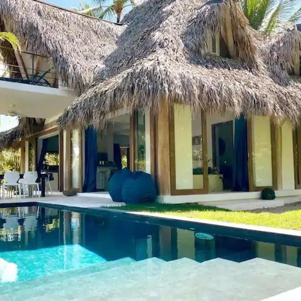 Beautiful Caribbean Villa Coson Beach，位于拉斯特拉纳斯的酒店