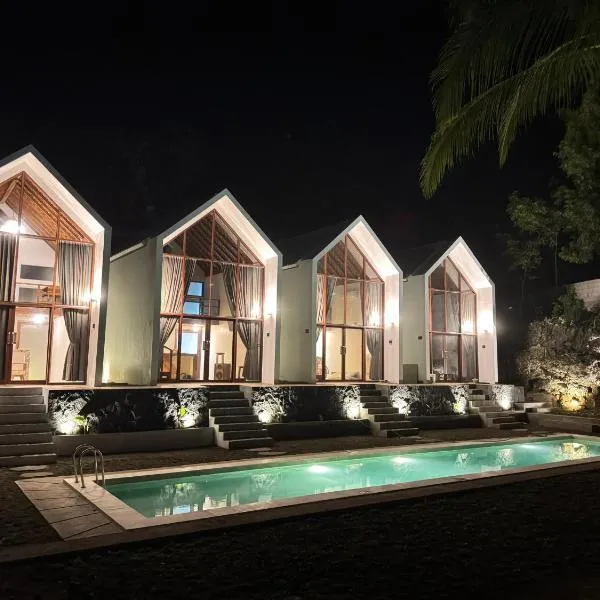 Villa Suaka by Sackstone，位于Watukarung的酒店