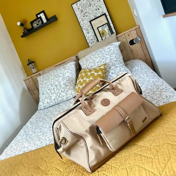 Le Jean Bart - Lille Votre T1 meublé cosy & lumineux Quartier République，位于里尔的酒店