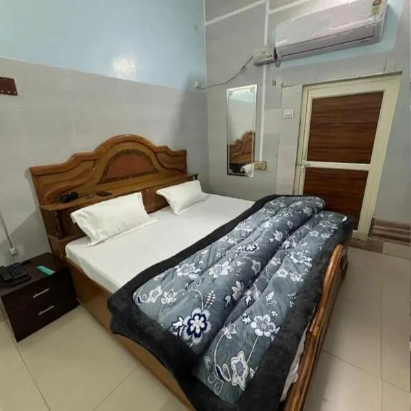 Ram Raj Guest House，位于Ayodhya的酒店