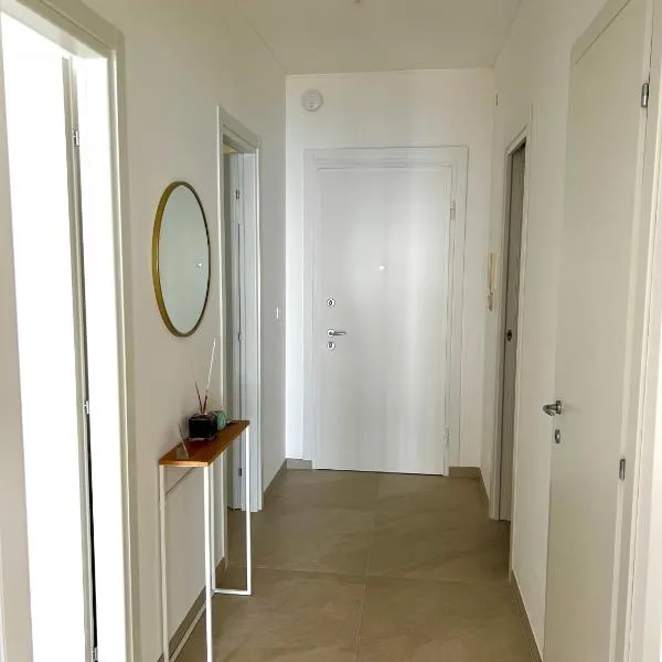 La luna sul mare，位于瓦莱克罗夏的酒店