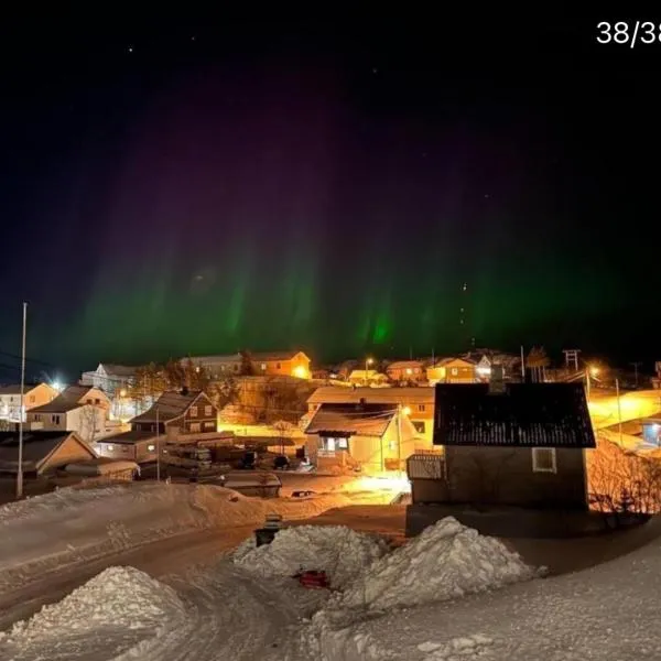 KB Storhaugen House - Sørvågen，位于莫斯克内斯的酒店