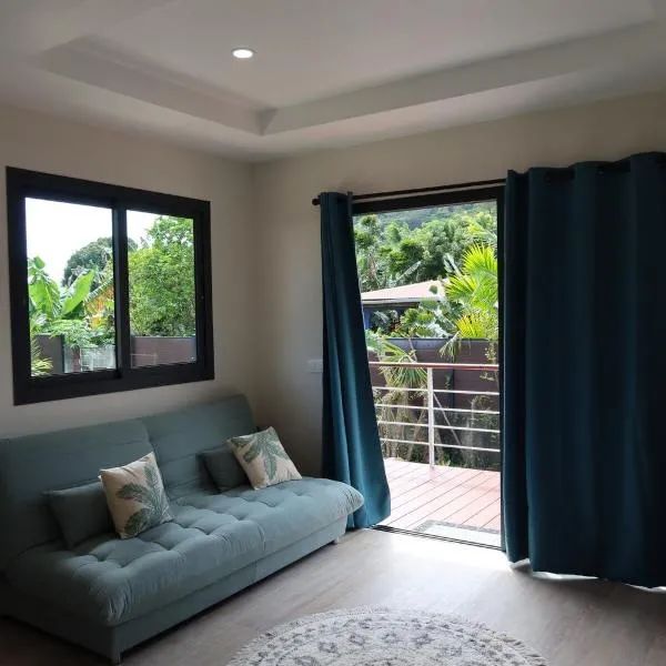 Aumihi Bungalow，位于Huahine的酒店