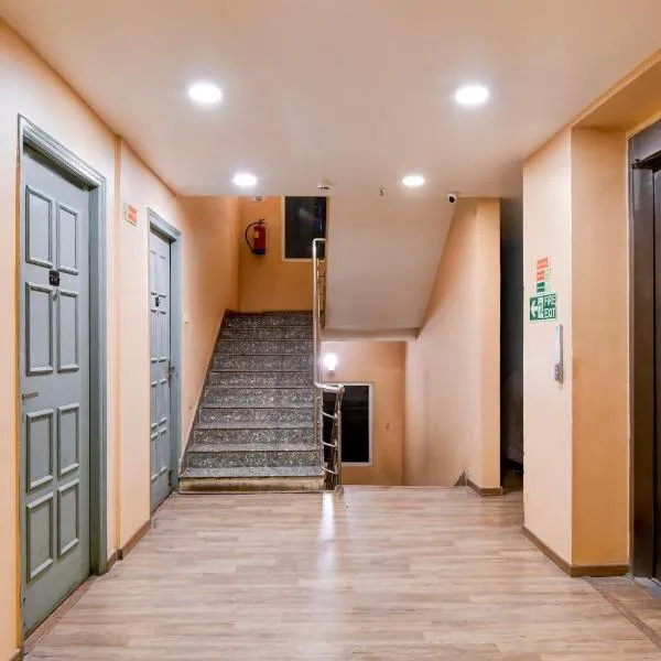 Super Townhouse VIP Road Formerly The Sky，位于加尔各答的酒店
