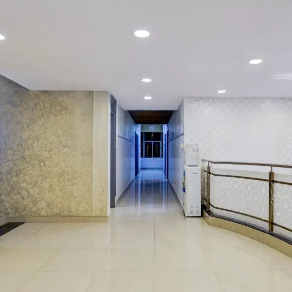 Super Townhouse Medavakkam Near Jayachandran，位于钦奈的酒店