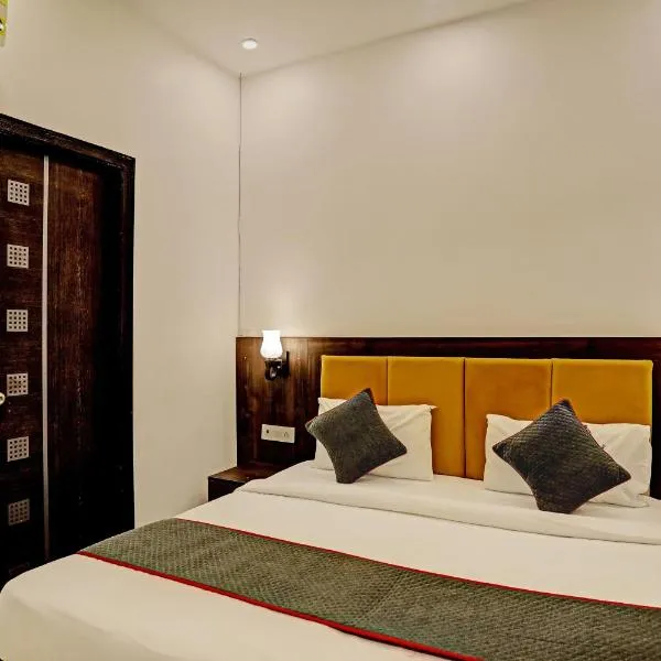 Collection O Sector 55 Noida Near Noida Stadium，位于诺伊达的酒店
