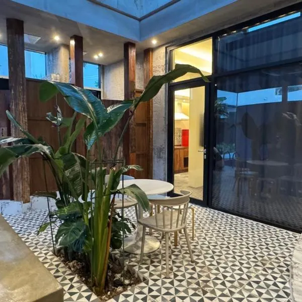 Jeju Dodu Tropical Premium Pool Villa，位于济州市的酒店