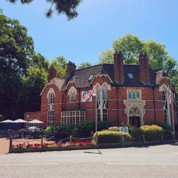 The Old Hunting Lodge at The Talbot Inn，位于滕伯里的酒店