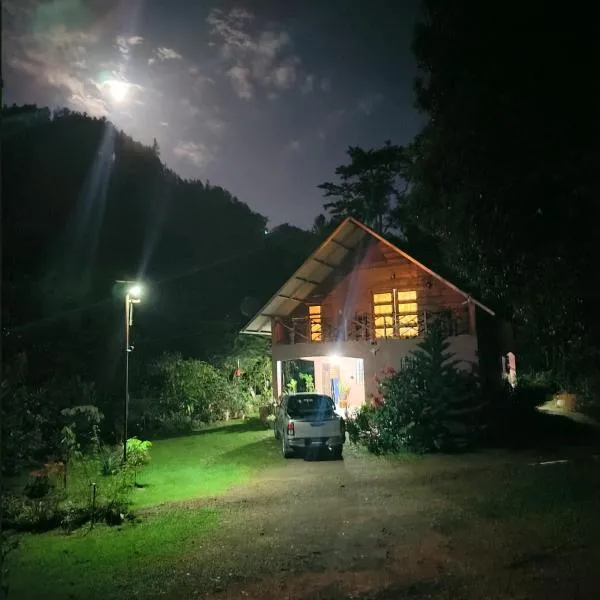 La Yeguada - Forest Point Cabin，位于El Quije的酒店