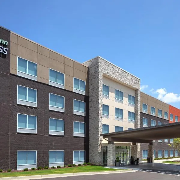 Holiday Inn Express & Suites Buford - Mall of Georgia by IHG，位于比福德的酒店