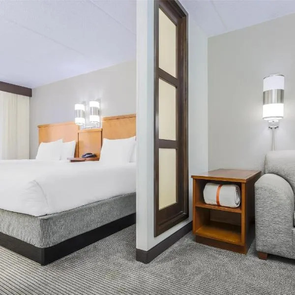 沃斯堡/赫斯特凯悦嘉轩酒店，位于赫斯特的酒店