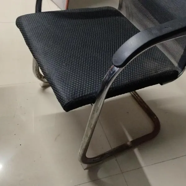 Hotel Hill Top，位于马拉里的酒店