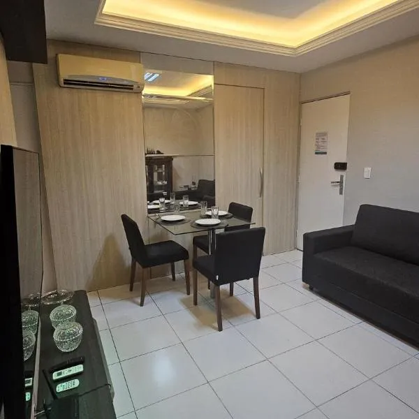 Apt conforto e aconchegante prox a Novafapi e ao Shopping Carnauba，位于特雷西纳的酒店