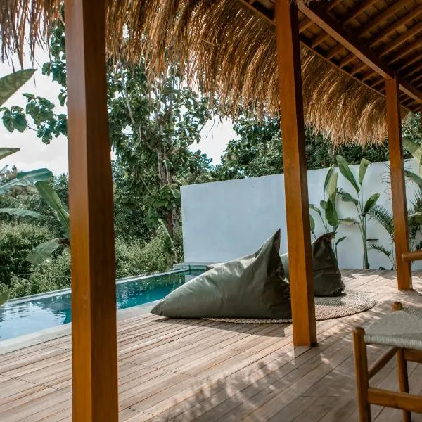 Romantic private villas Bayrin private villas，位于珀尼达岛的酒店