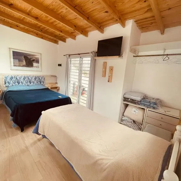 Ezeiza 3 departamento privado a 15 minutos del aeropuerto hasta 7 personas OPCIONAL TRANFER DESDE Y HACIA EL AEROPUERTO DE EZEIZA LAS 24 HORAS pet friendly conexion con Aeroparque，位于埃塞萨的酒店