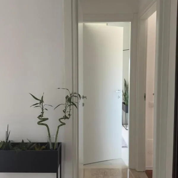 Alla Torre - Room & Private Bathroom，位于特雷维索的酒店