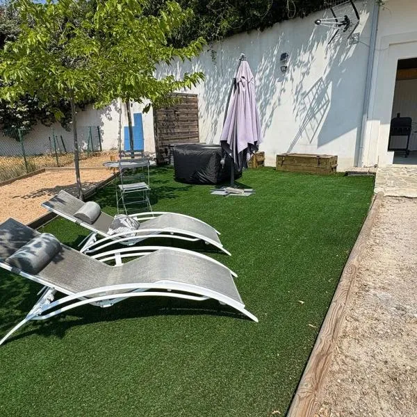 Bas de villa 80m2 secteur Ajaccio，位于Tavaco的酒店