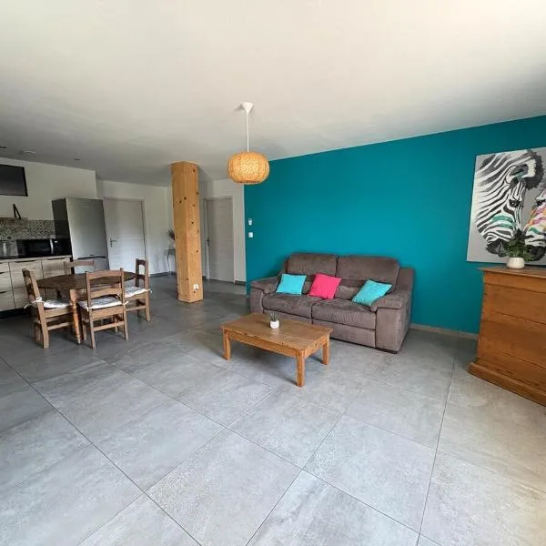 Bas de villa 80m2 2 chambres secteur Ajaccio，位于Tavaco的酒店