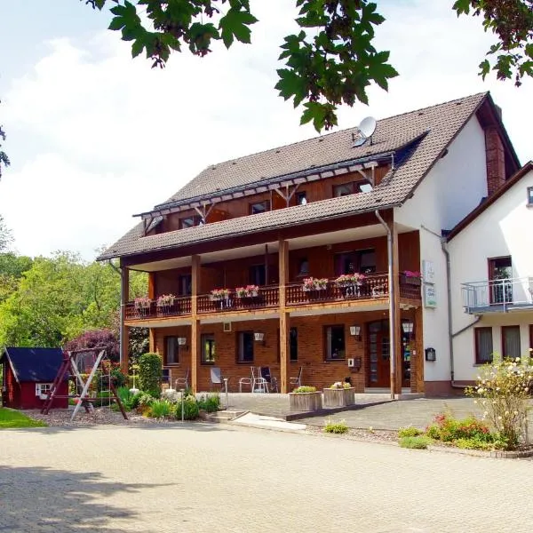 Gasthof Schumacher Hotel garni，位于弗罗伊登贝格的酒店