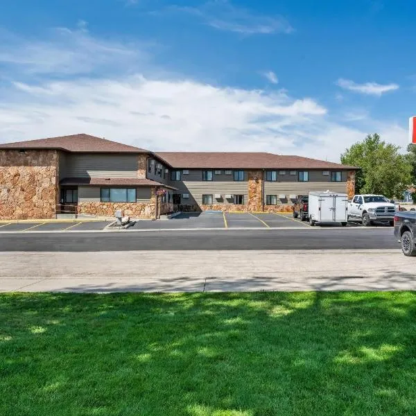 Econo Lodge, Downtown Custer Near Custer State Park and Mt Rushmore，位于卡斯特的酒店