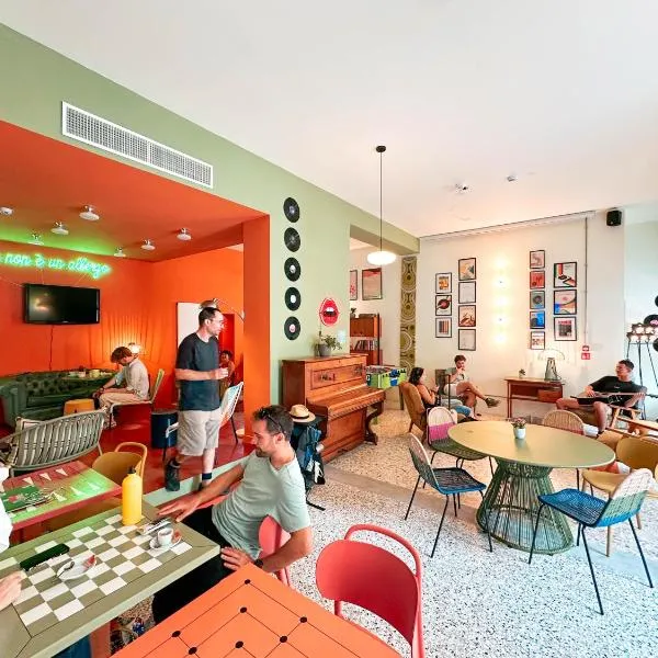 Ostello Bello Bologna，位于博洛尼亚的酒店