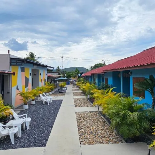 SK Hometel Samui Airport，位于班拉克海滩的酒店