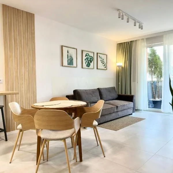 Apartment Chrzanòw，位于赫扎努夫的酒店