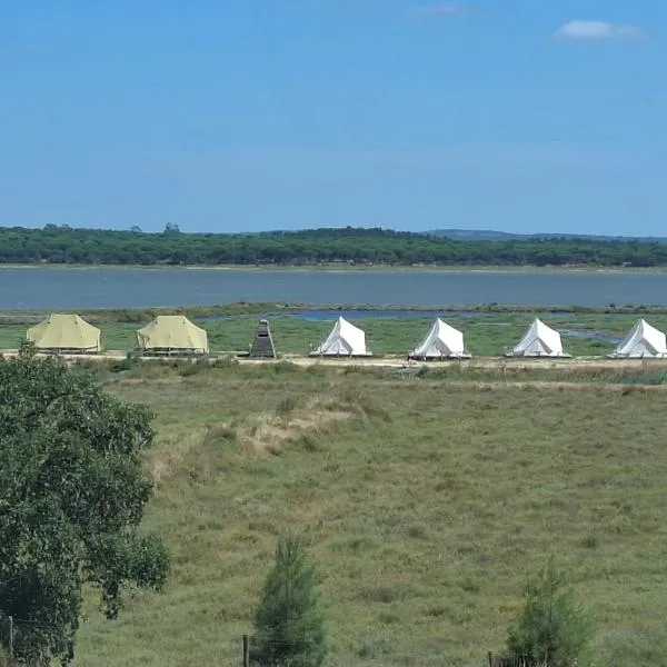 COMPORTA SIDE - Lake，位于塞图巴尔的酒店