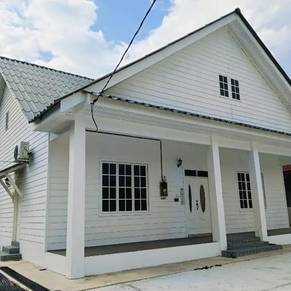 Lu&Lu Rooms & Homestay，位于龙运的酒店