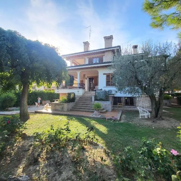 Villa Sophia，位于Calcinelli的酒店