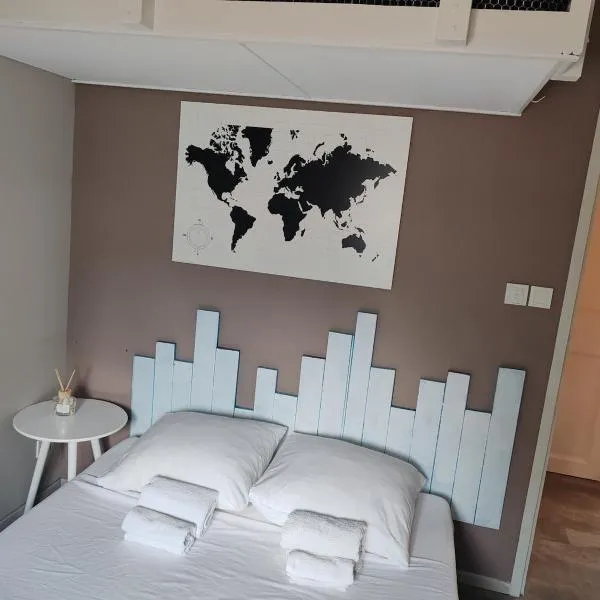 Charming studio close to Léguevin Colomiers ring road，位于Fontenilles的酒店