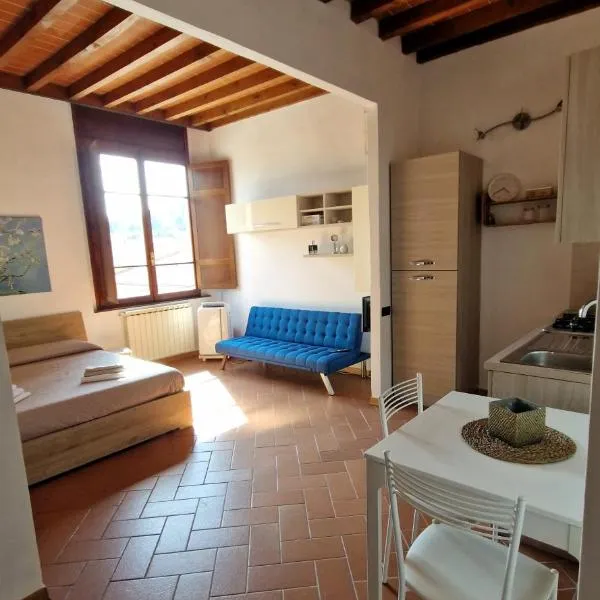 Monolocale Ginestra，位于蒙特瓦尔基的酒店