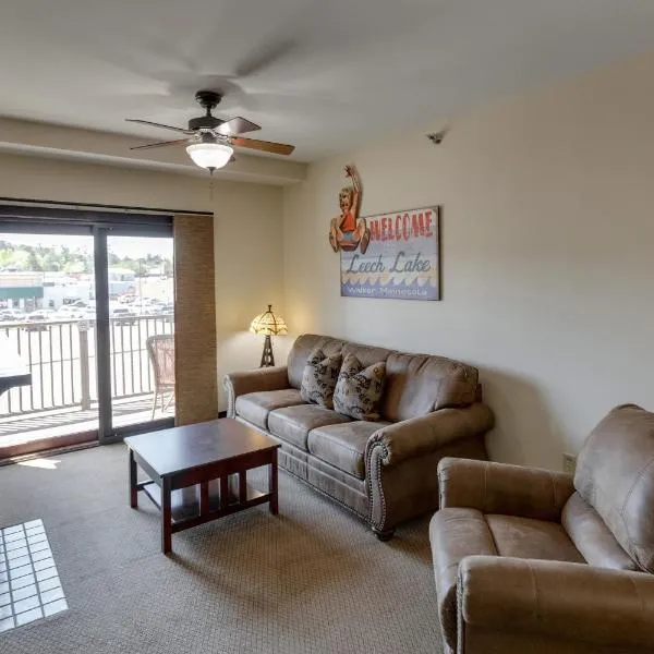 Chase On The Lake，位于Walker的酒店