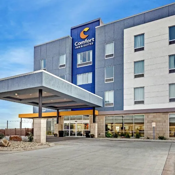 Comfort Inn & Suites at Sanford Sports Complex，位于苏福尔斯的酒店