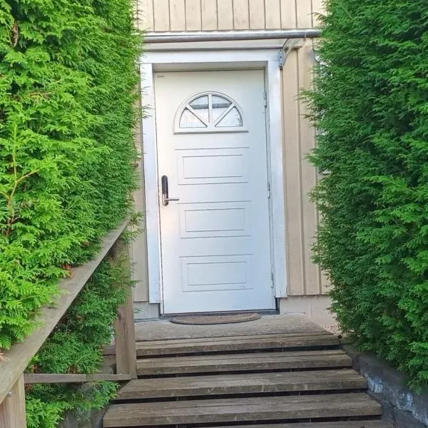 Comfortable apartment，位于尼雪平的酒店