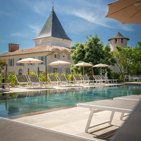 Château du Parc - Gîtes & spas à Pézenas，位于佩兹纳斯的酒店