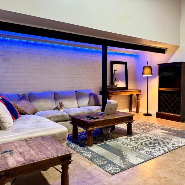 Lismore Hillside Home on Ballina Road，位于利斯莫尔的酒店