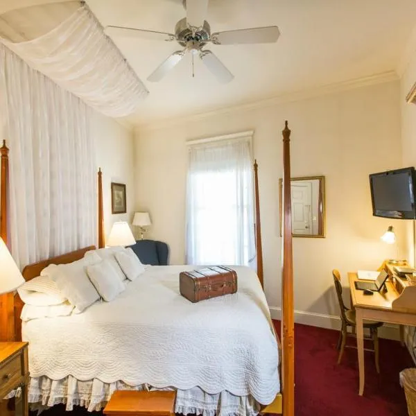 The Currier Inn，位于格里利的酒店