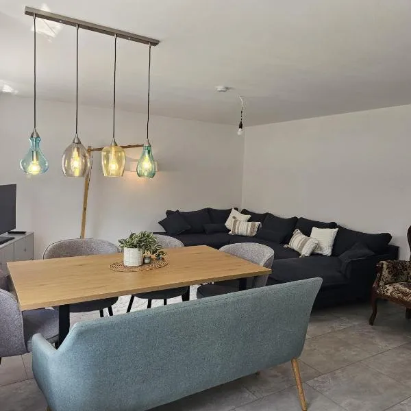 Haus Alb-Apfel，位于Apfelstetten的酒店